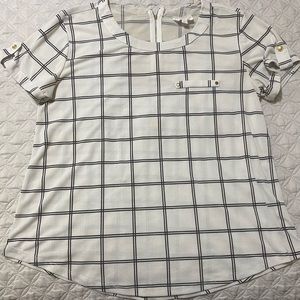 I am selling this Shirt. Brand: The Workshop. Size: L.